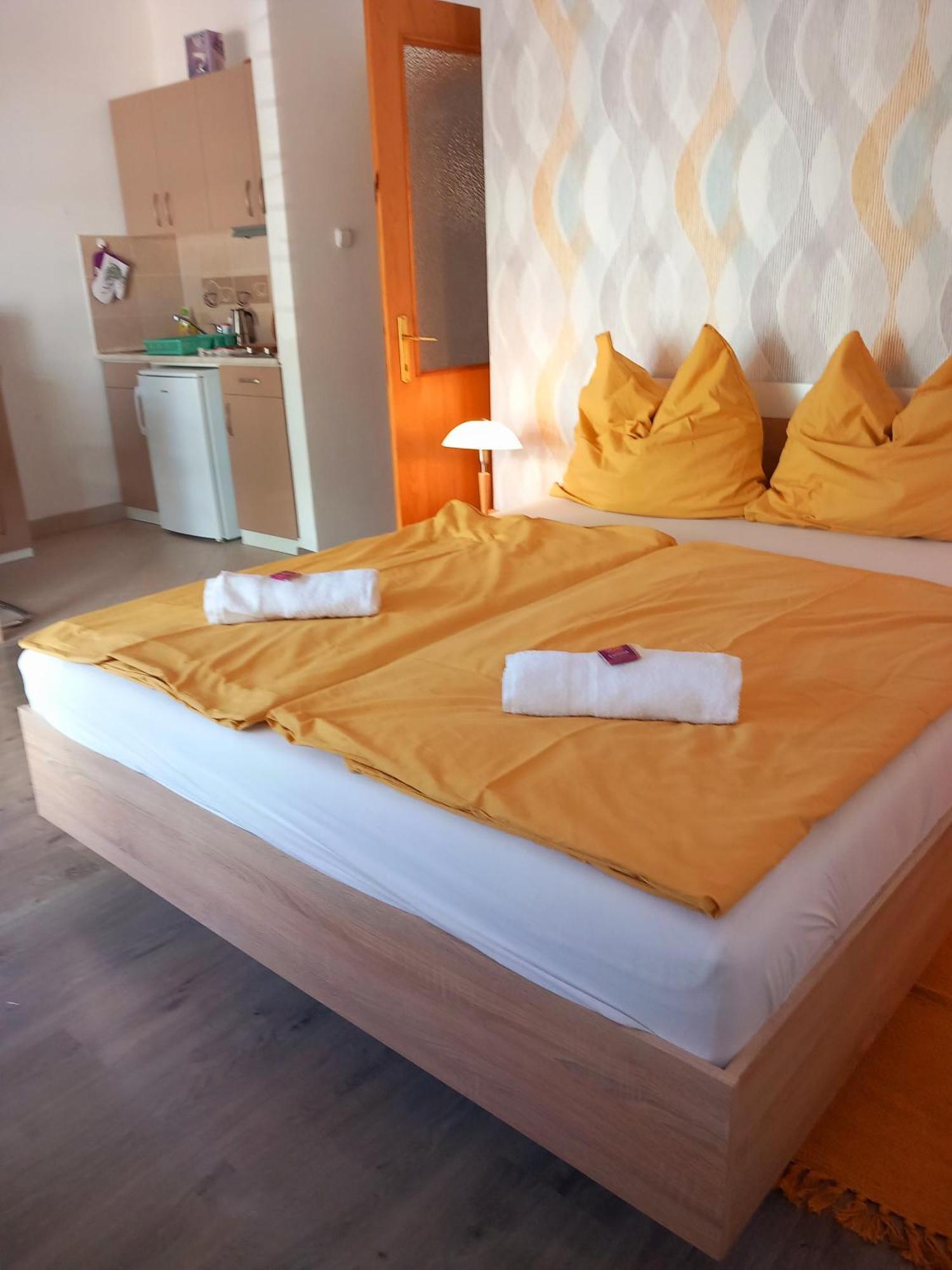 Lavender Apartment Hévíz Екстериор снимка